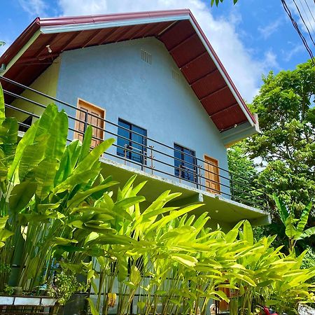 Reddot Guest House General Luna (Surigao del Norte) Exterior foto